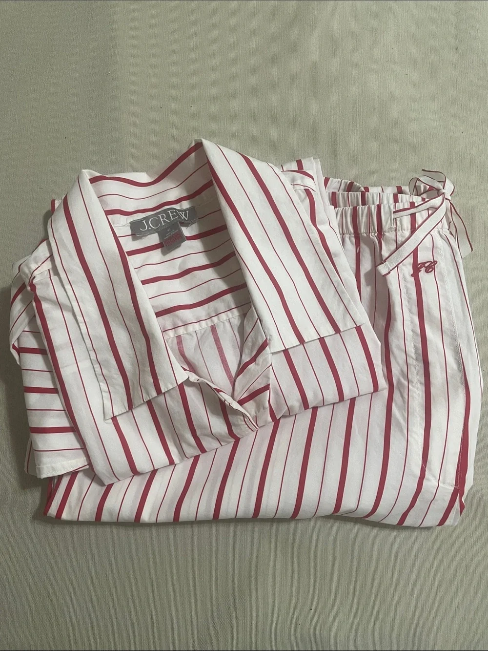 Red & White Striped Pajama Set - Classic Two-Piece XL